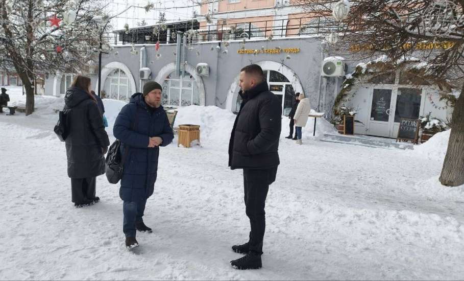 27 февраля состоялось выездное совещание по вопросам информационных конструкций в исторической части города