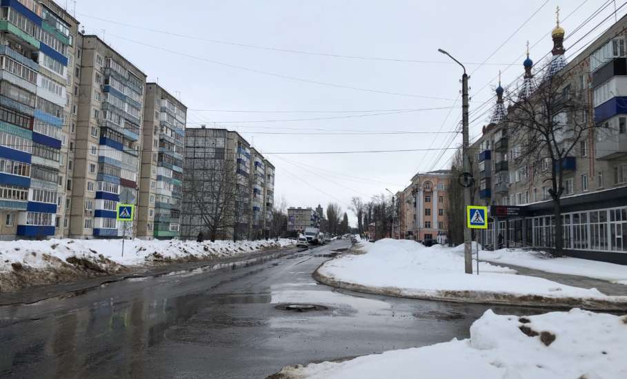 Жительница Ельца потратила цветочный грант на личные нужды!