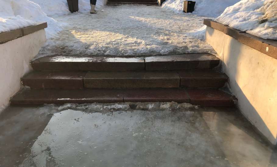 Фотогалерея первого уходящего  весеннего дня в Ельце