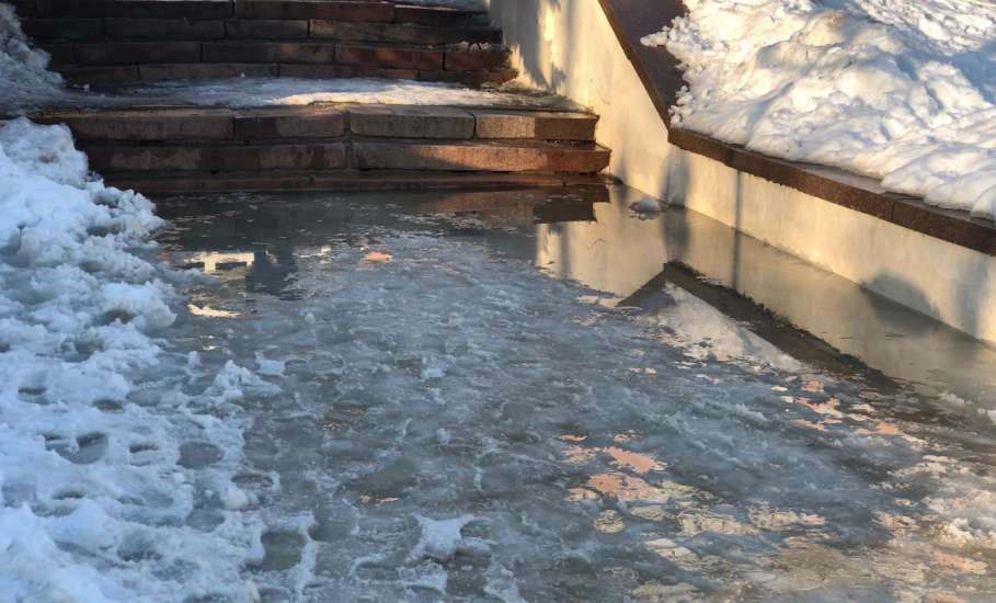 Фотогалерея первого уходящего  весеннего дня в Ельце