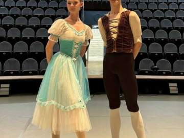 Поздравляем выпускников ДШИ им. Л.С. Соколовой!