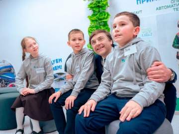 Сергей Кравцов поздравил педагогов, учителей, воспитателей, преподавателей с Днем наставника!