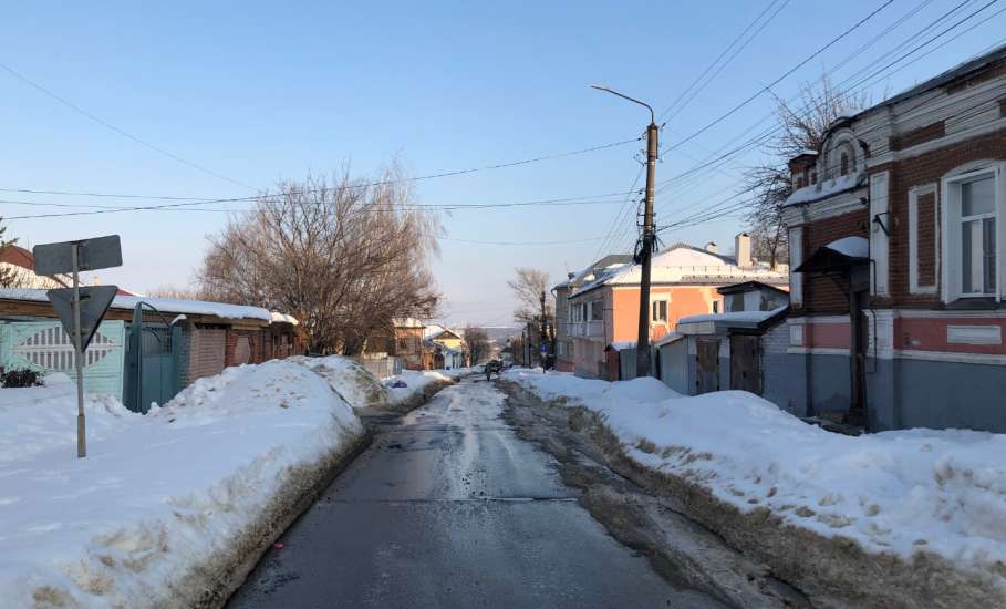 Девушка из Ельца обокрала 75-летнюю пенсионерку, пока её мать и хозяйка пили чай