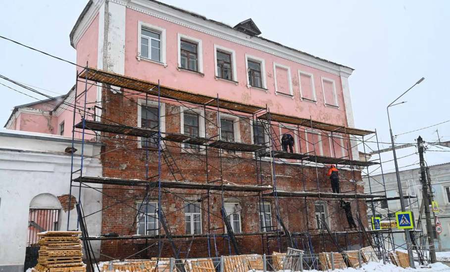 В этом году школа №15 отметит свое 125-летие! Главным подарком к юбилею станет капитальный ремонт здания