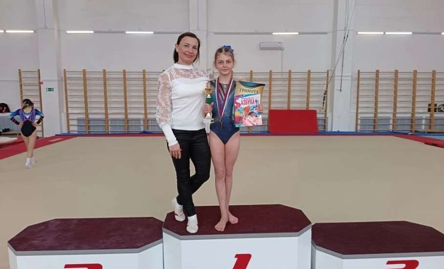 Гимнасты из Ельца отличились на соревнованиях в Липецке