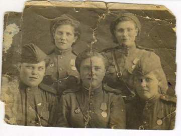 В преддверии Международного женского дня Управление ЗАГС и архива продолжает Вас знакомить с жительницами города Ельца