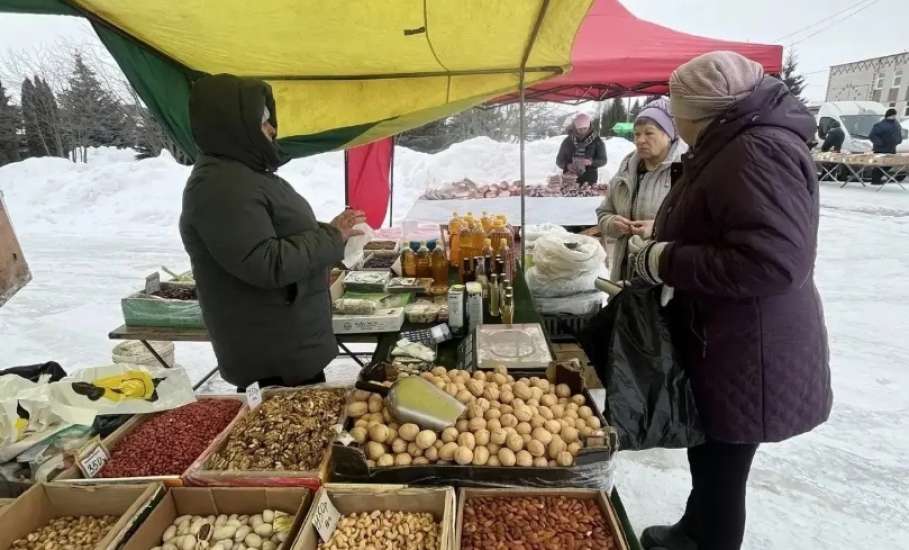 Сегодня, 7 марта, в посёлке Солидарность прошла универсальная ярмарка