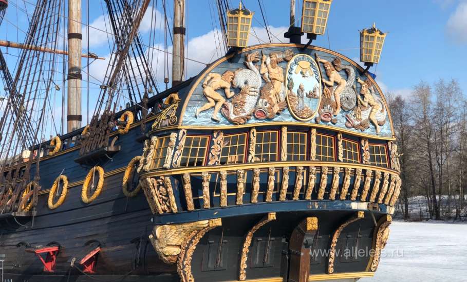 Уважаемые ельчане! Хотели бы вы видеть на набережной Сосны корабль?