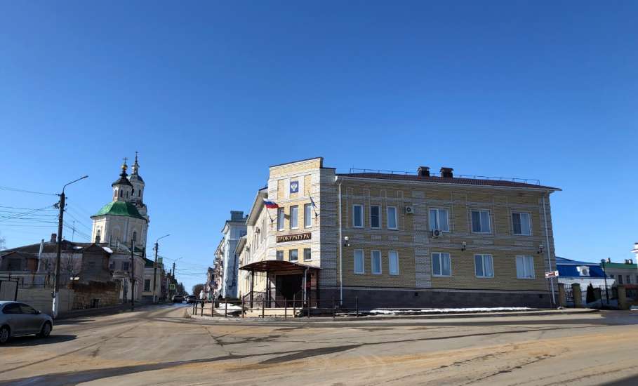 В Ельце местный житель обвиняется в вымогательстве!