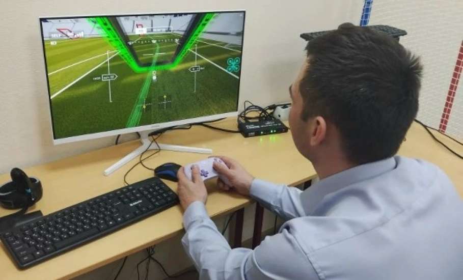 Представители ЕГУ им. И.А. Бунина освоили навыки управлением БПЛА!