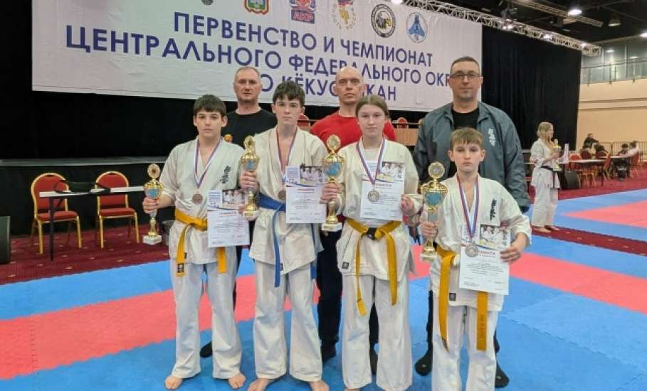 14-15 марта в городе Орле прошло первенство и чемпионат Центрального федерального округа по киокусинкай