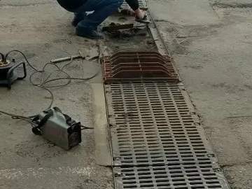 На Каракумском мосту установили ливневые решётки!