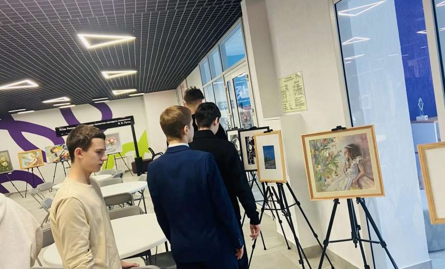 19 марта обучающиеся Центра поддержки одаренных детей г. Ельца были приглашены на занятие по обучению управлением БПЛА в Центр молодежи