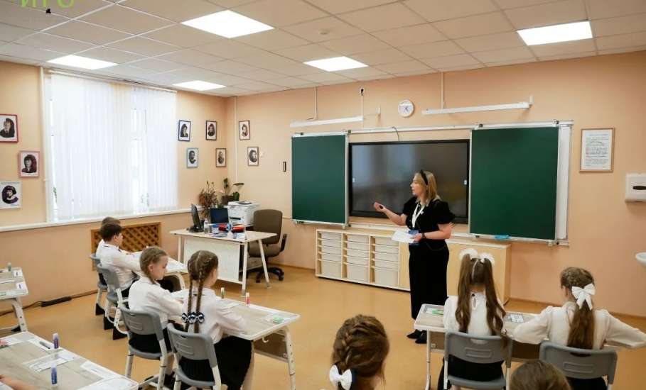 Юлия Александровна Дроздова приняла участие в областном публичном конкурсе "Учитель года Липецкой области-2026"