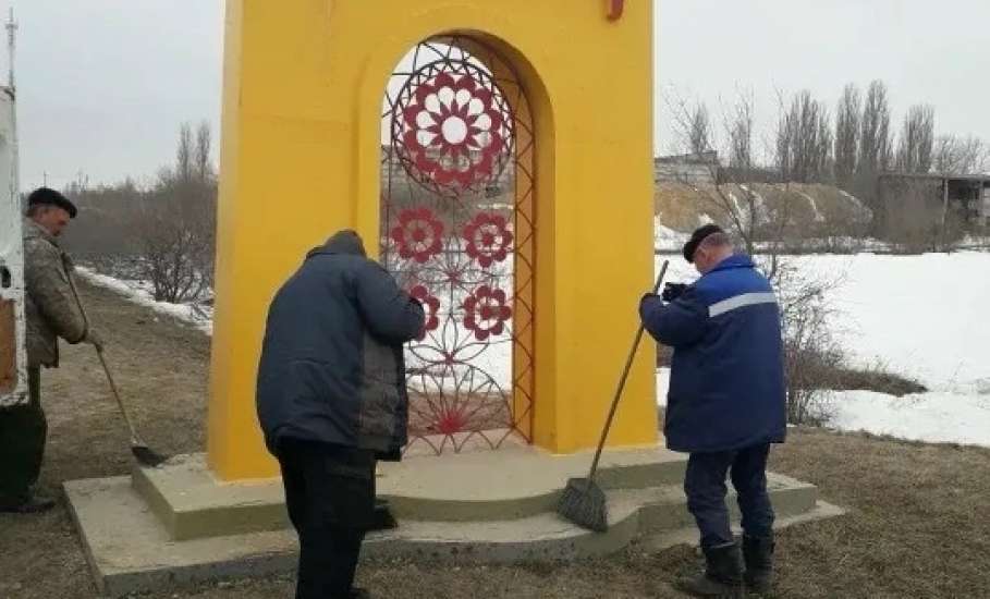 Въездные знаки в город Елец приведены в порядок после зимы