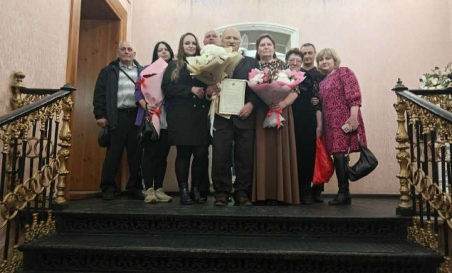 50 лет совместной жизни в марте отметили супруги Севостьяновы!
