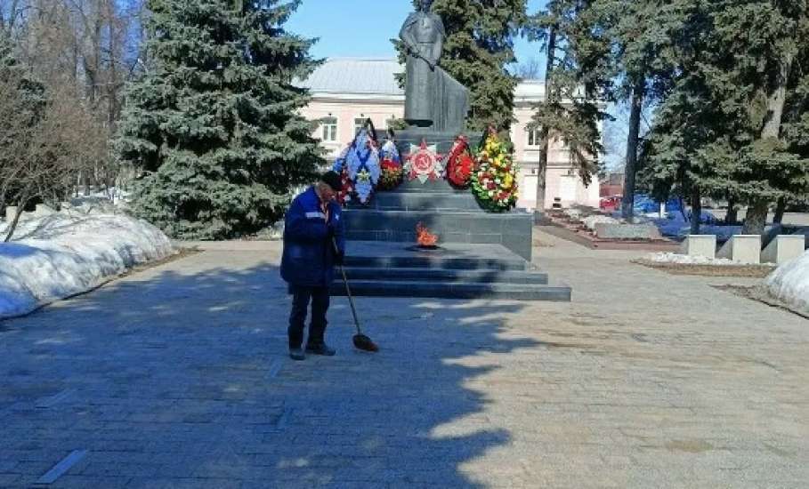 Уборка города продолжается