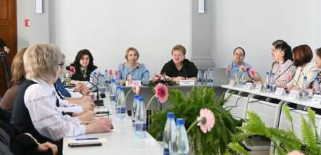 Сегодня в актовом зале Детско-юношеского центра прошла традиционная итоговая коллегия управления образования