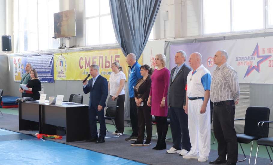 В МАУ &laquo;Школа Елецкой борьбы&raquo; состоялся фестиваль &laquo;Самбо в школу!&raquo;