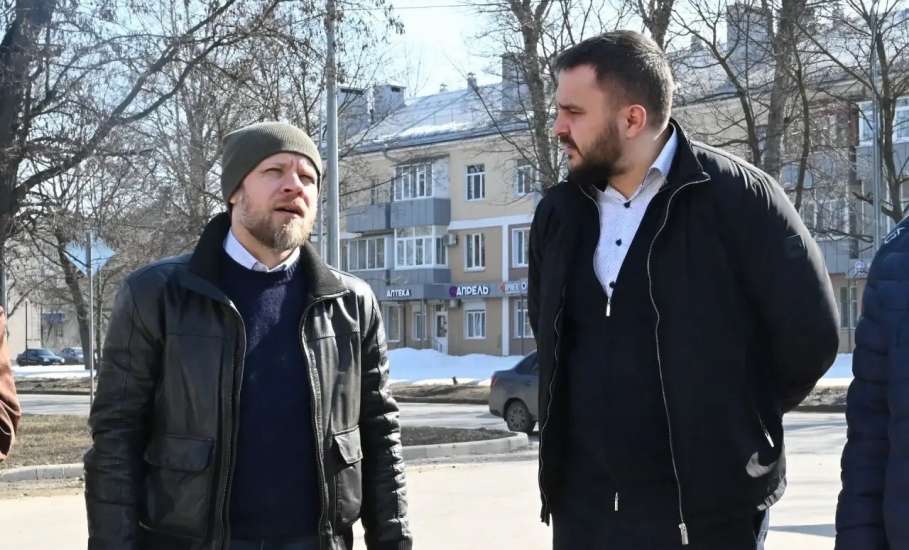 Рейд по соблюдению правил размещения наружной информации и благоустройства в Ельце!