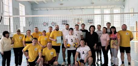 Завершились зональные соревнования по волейболу областной Спартакиады работников организаций сферы образования Липецкой области