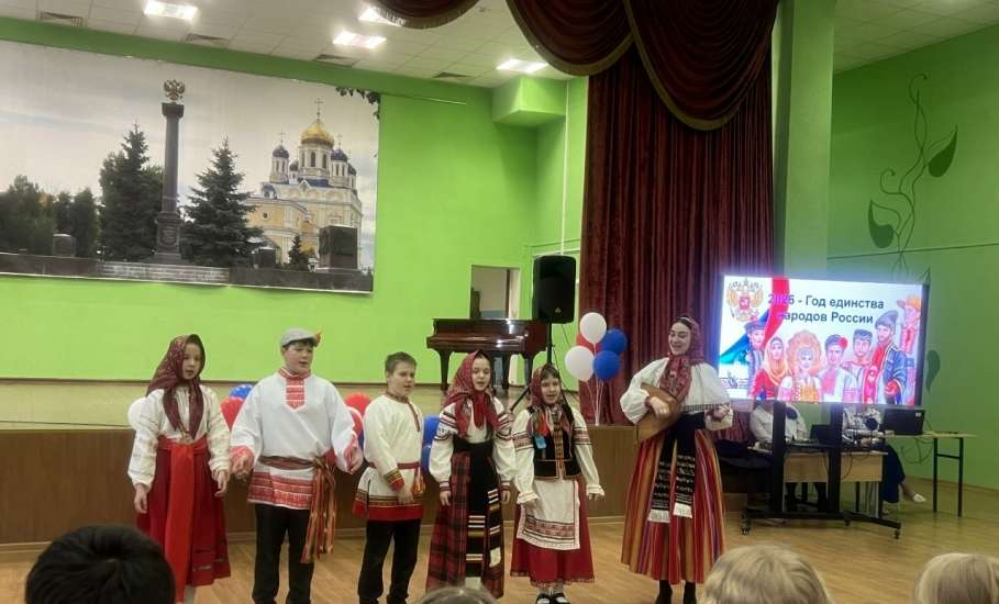 Стратегию работы с одарёнными детьми обсудили в Ельце