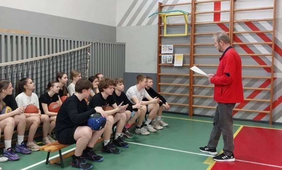 Спортивная школа №1 присоединилась к профилактической акции РЖД "Безопасный транспорт"