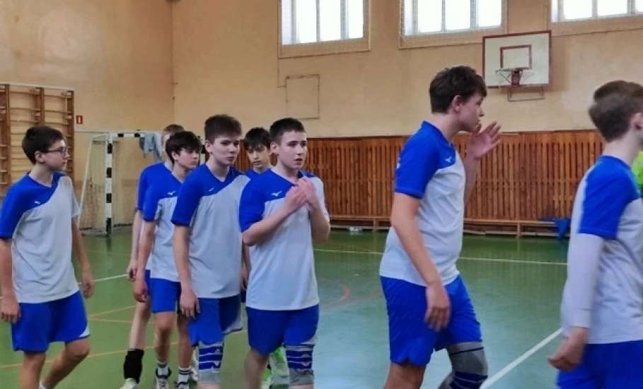 ЕЛЕЦКИЕ ВОЛЕЙБОЛИСТЫ - ПОБЕДИТЕЛИ ТУРНИРА В ЛИПЕЦКЕ!