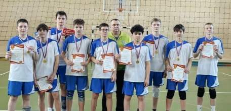 ЕЛЕЦКИЕ ВОЛЕЙБОЛИСТЫ - ПОБЕДИТЕЛИ ТУРНИРА В ЛИПЕЦКЕ!
