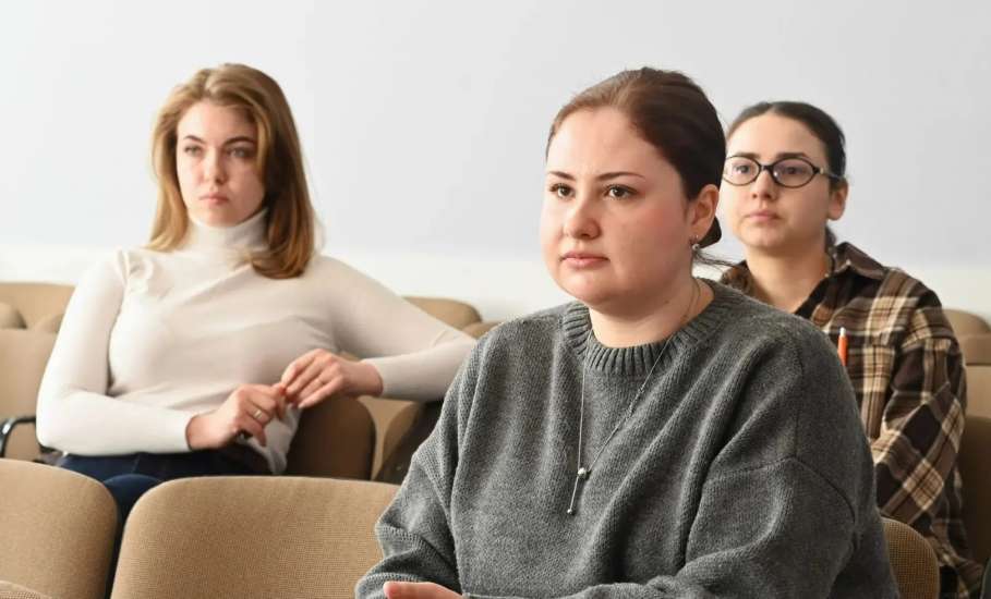 30 марта в администрации городского округа город Елец прошли публичные слушания