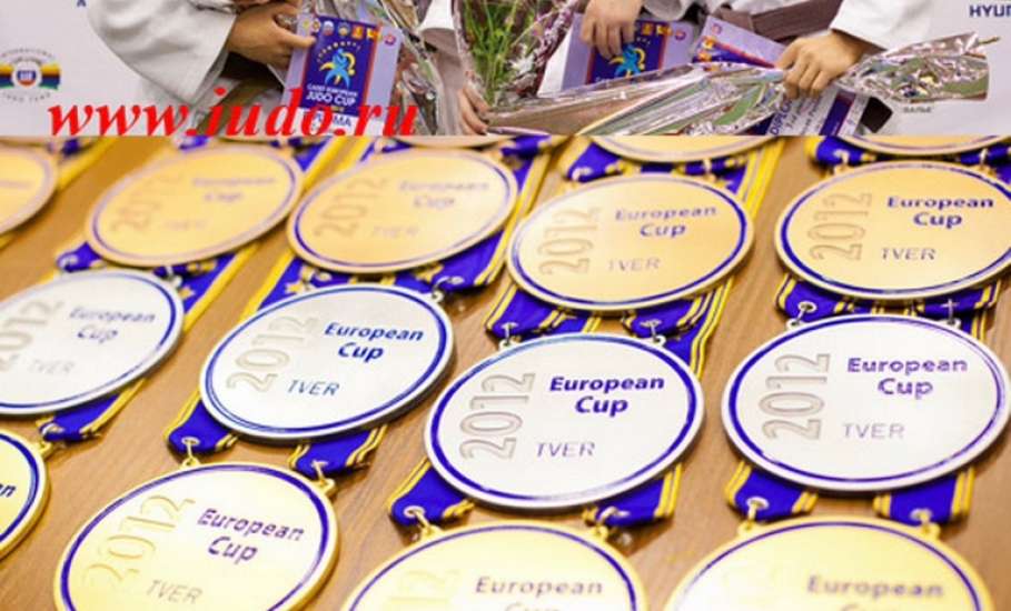 Спортшколе по борьбе самбо и дзюдо &laquo;Локомотив&raquo; сегодня 25 лет!