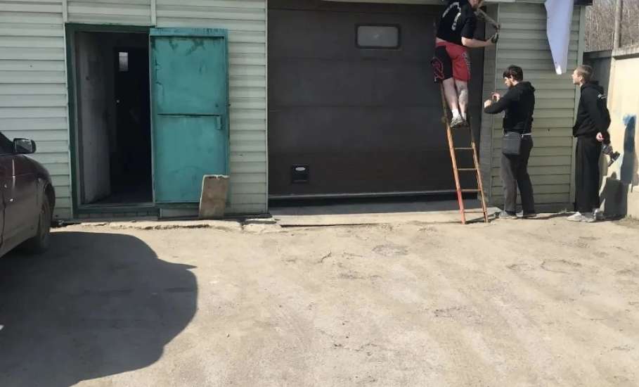 Рейд по соблюдению правил размещения наружной информации и благоустройства в Ельце