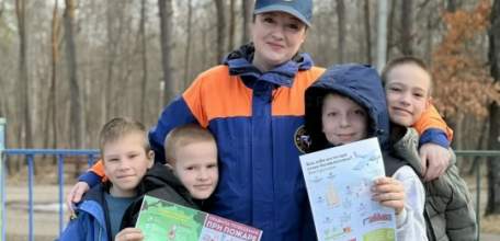 Инспекторы центра ГИМС навестили отдыхающих детского оздоровительного центра &laquo;Белая Берёзка&raquo;