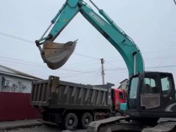 Улица Карла Маркса, одна из главных транспортных артерий Ельца, давно нуждалась в комплексном обновлении