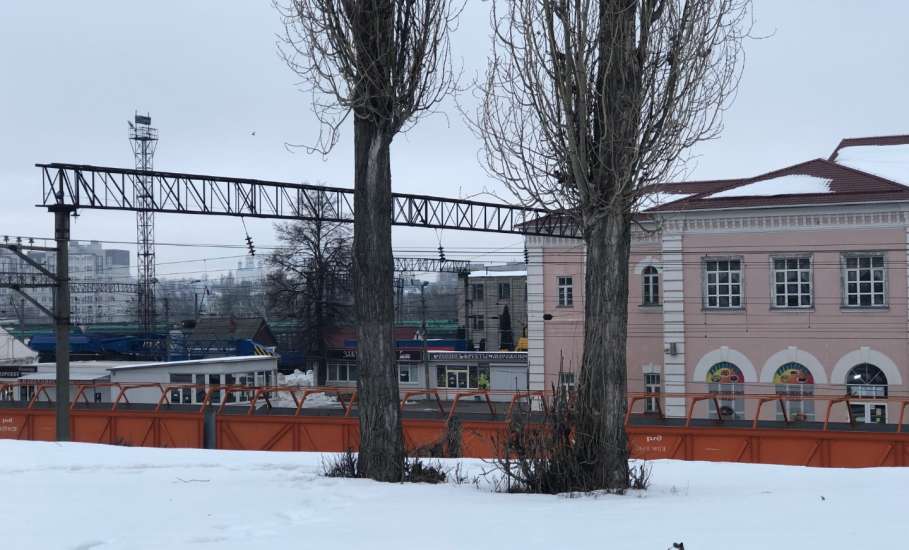 Суд рассмотрит дело о попытке кражи топлива из тепловоза в Ельце