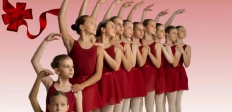 Приглашаем на отчетный концерт &laquo;История, написанная лентами пуант&hellip;&raquo; образцового танцевального коллектива &laquo;Триумф&raquo;