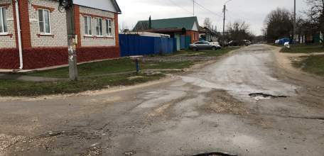 По улице Рабочей в Засосне - разбитые дороги!