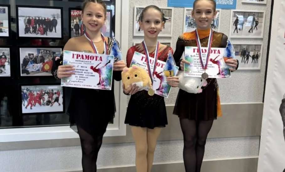 Елецкие фигуристы &mdash; одни из лучших в Липецкой области!