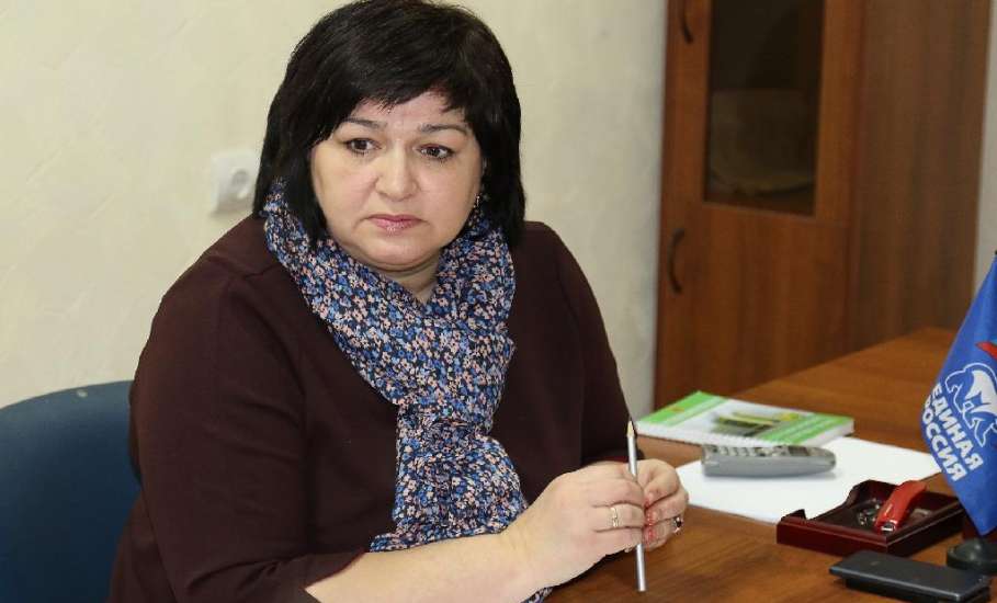 Оксана Глотова провела прием граждан в Ельце