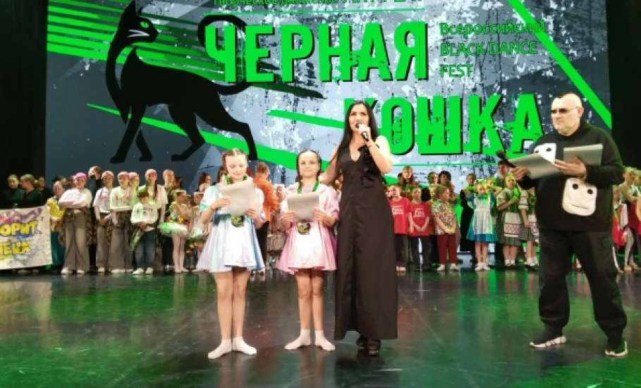 Не просто &laquo;доченьки&raquo;, а &ndash; &laquo;бомба&raquo;!