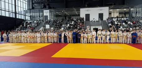 Во Дворце спорта им. А. Петрова стартовали соревнования по дзюдо!