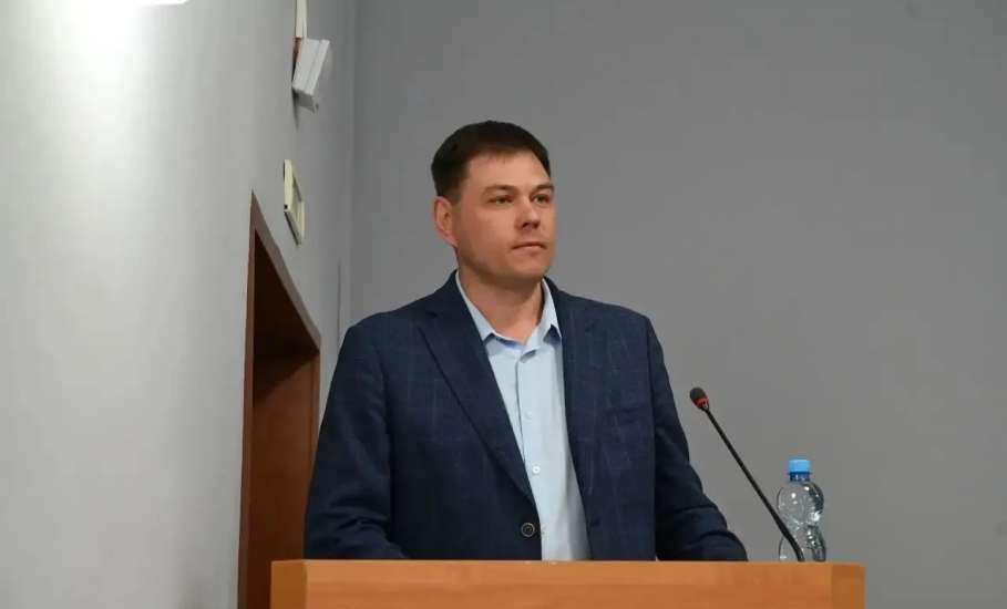 Молодёжь Ельца в открытом диалоге с администрацией города и председателем территориальной избирательной комиссии