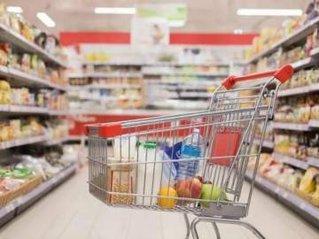 Россияне тратят почти половину доходов на еду