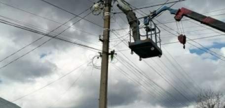 В Ельце продолжается восстановление уличного освещения