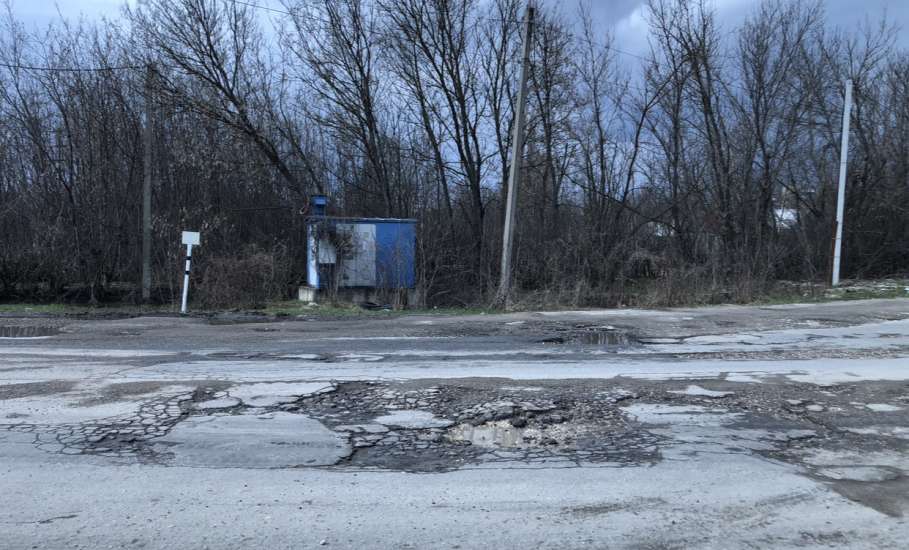 Дорога при повороте на Ключ Жизни нуждается в ремонте!