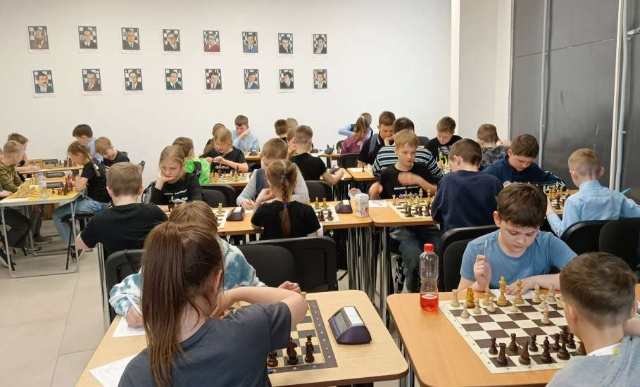 ПЕРВЕНСТВО ГОРОДА ЕЛЬЦА ПО ШАХМАТАМ