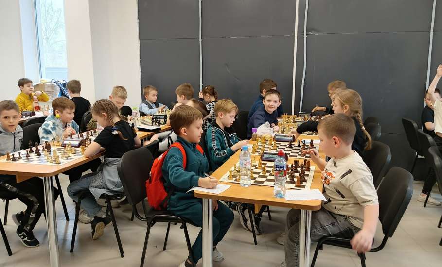 ПЕРВЕНСТВО ГОРОДА ЕЛЬЦА ПО ШАХМАТАМ