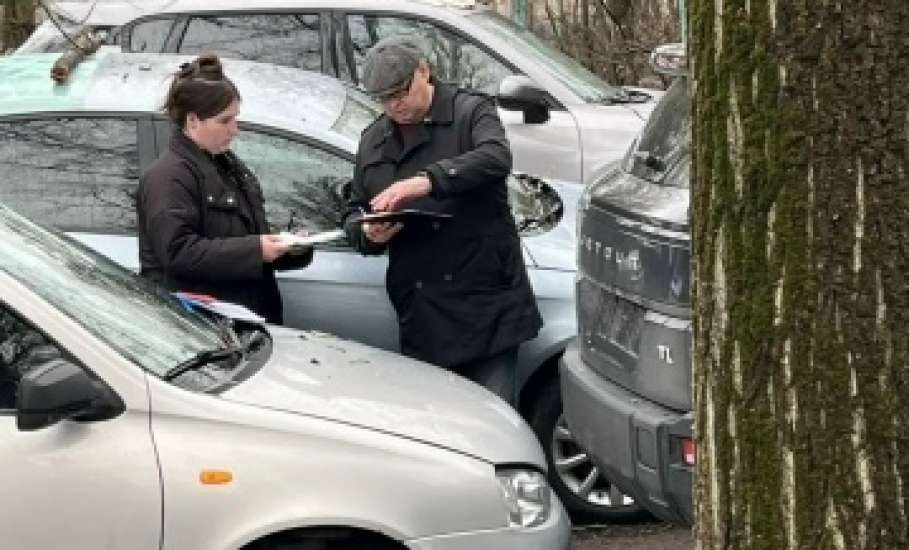Продолжаются работы по ликвидации последствий атаки БПЛА. В первую очередь &mdash; это оказание помощи пострадавшим жителям