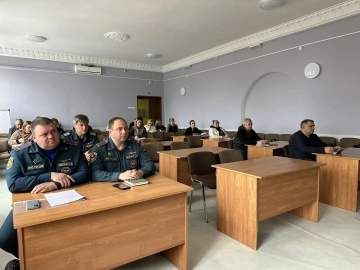 Сегодня в администрации города Ельца состоялось заседания комиссии по предупреждению и ликвидации чрезвычайных ситуаций