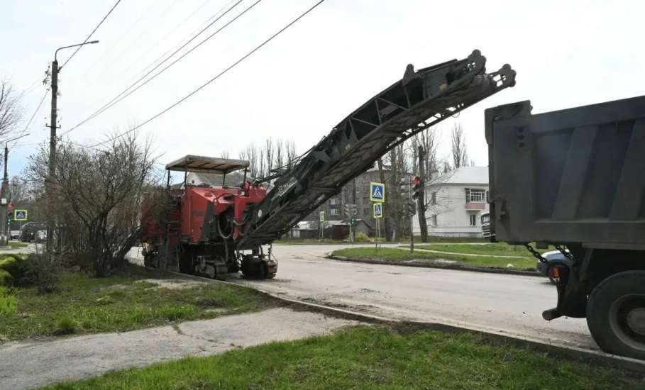 В этом году обновим около 3 километров дорожного полотна на улице Новолипецкой